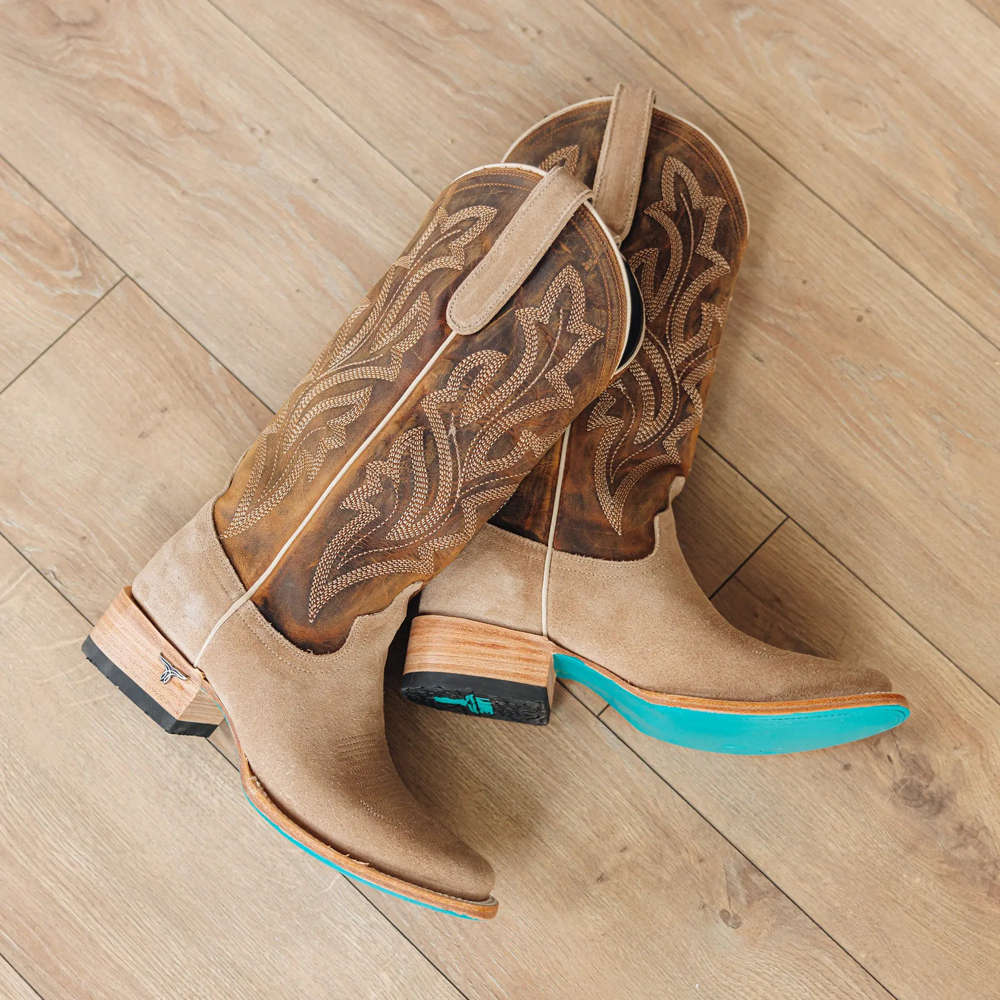 Classic Square Boot - Latte Suede and Burnt Caramel - Image 12