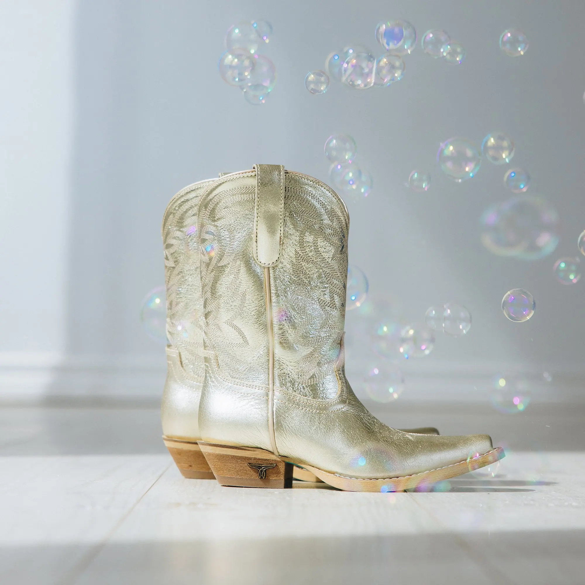 Lil' Lane Girls Smokeshow Boot - Champagne Metallic - Image 18