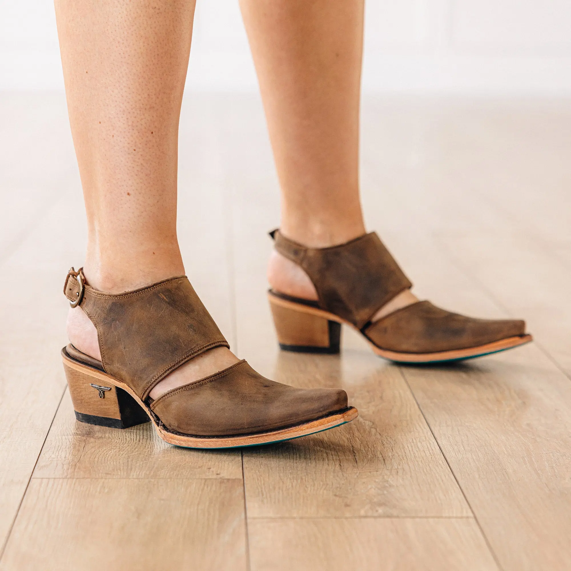 Plain Jane Slingback Mule - Burnt Caramel - Image 12