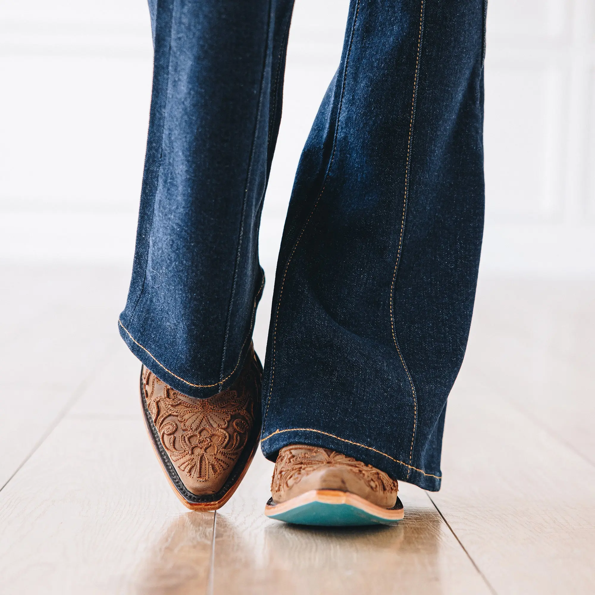 Robin Slingback Mule - Burnt Caramel - Image 14