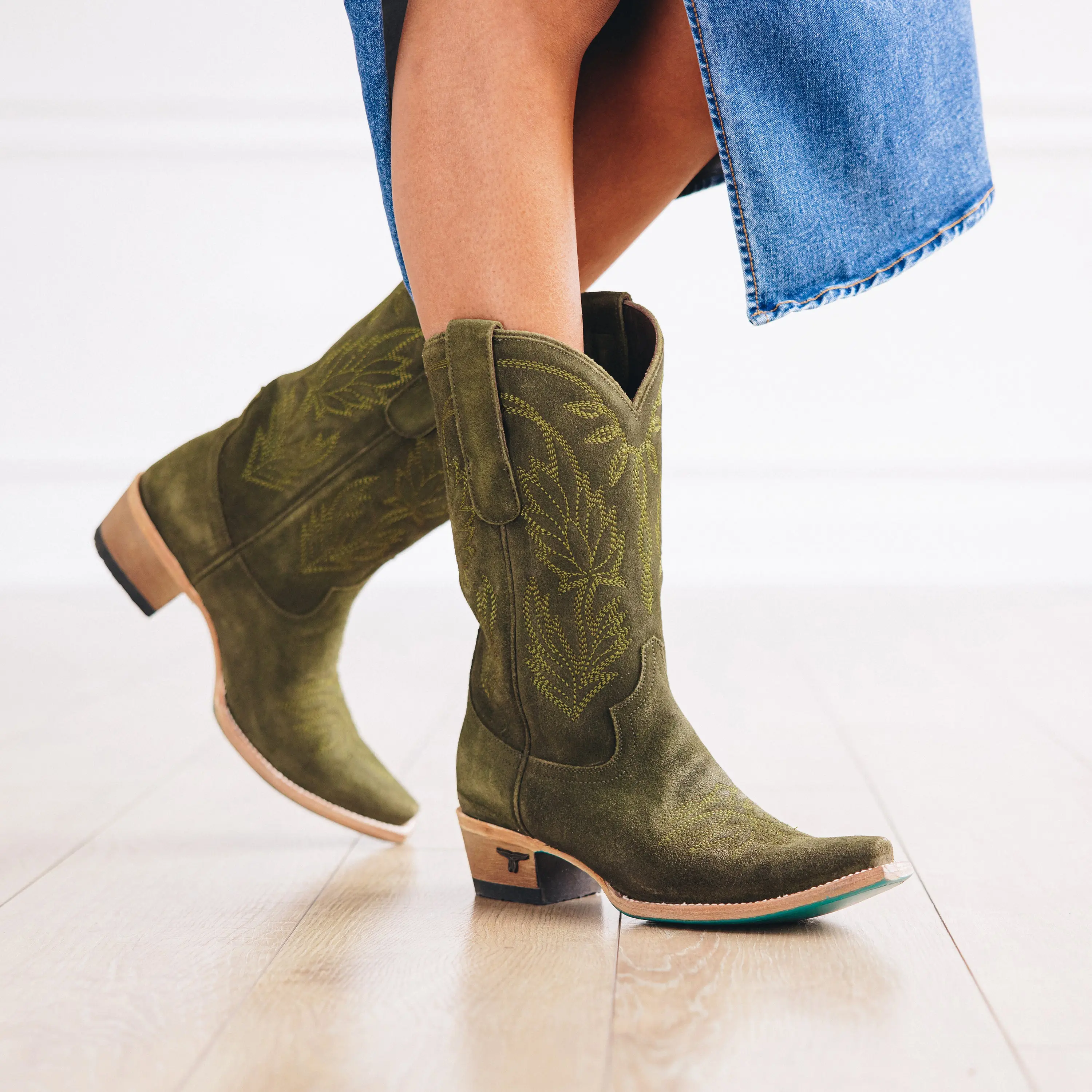 Sandaga Midi - Olive Suede - Image 2